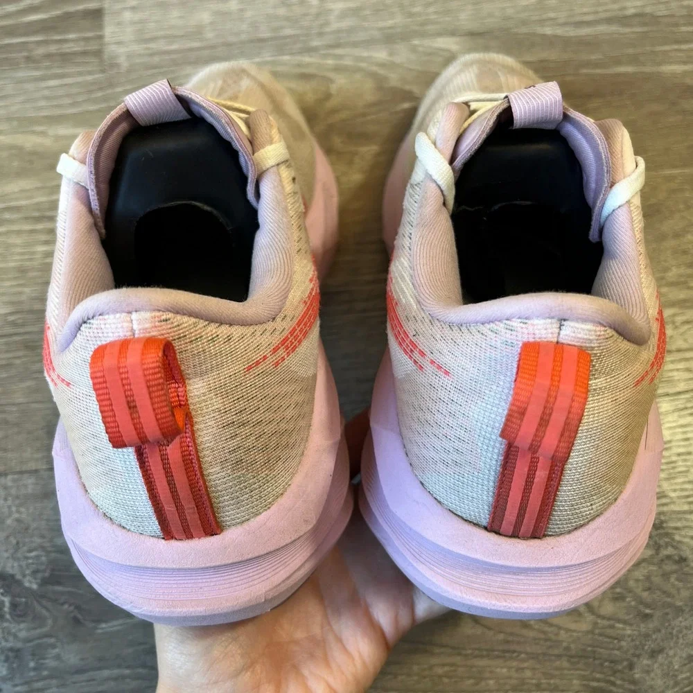Asics mesh jogging provide